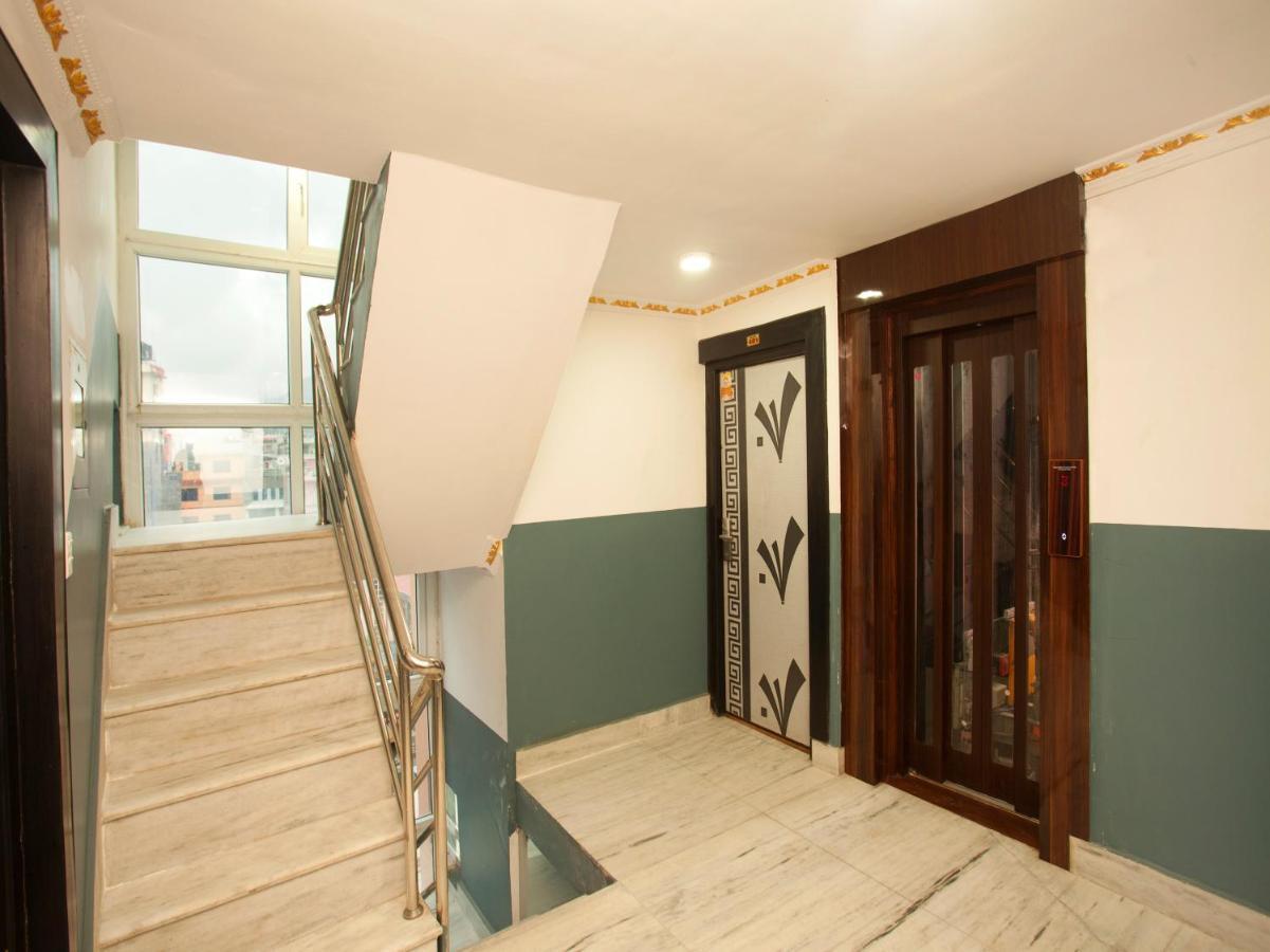 Hotel Blackstone 2*