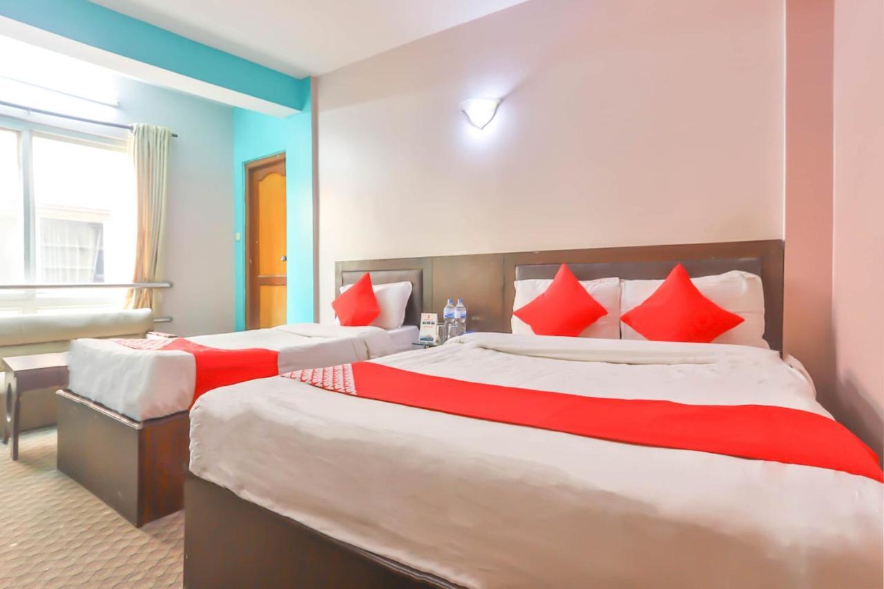 Oyo 552 President Hotel 3*