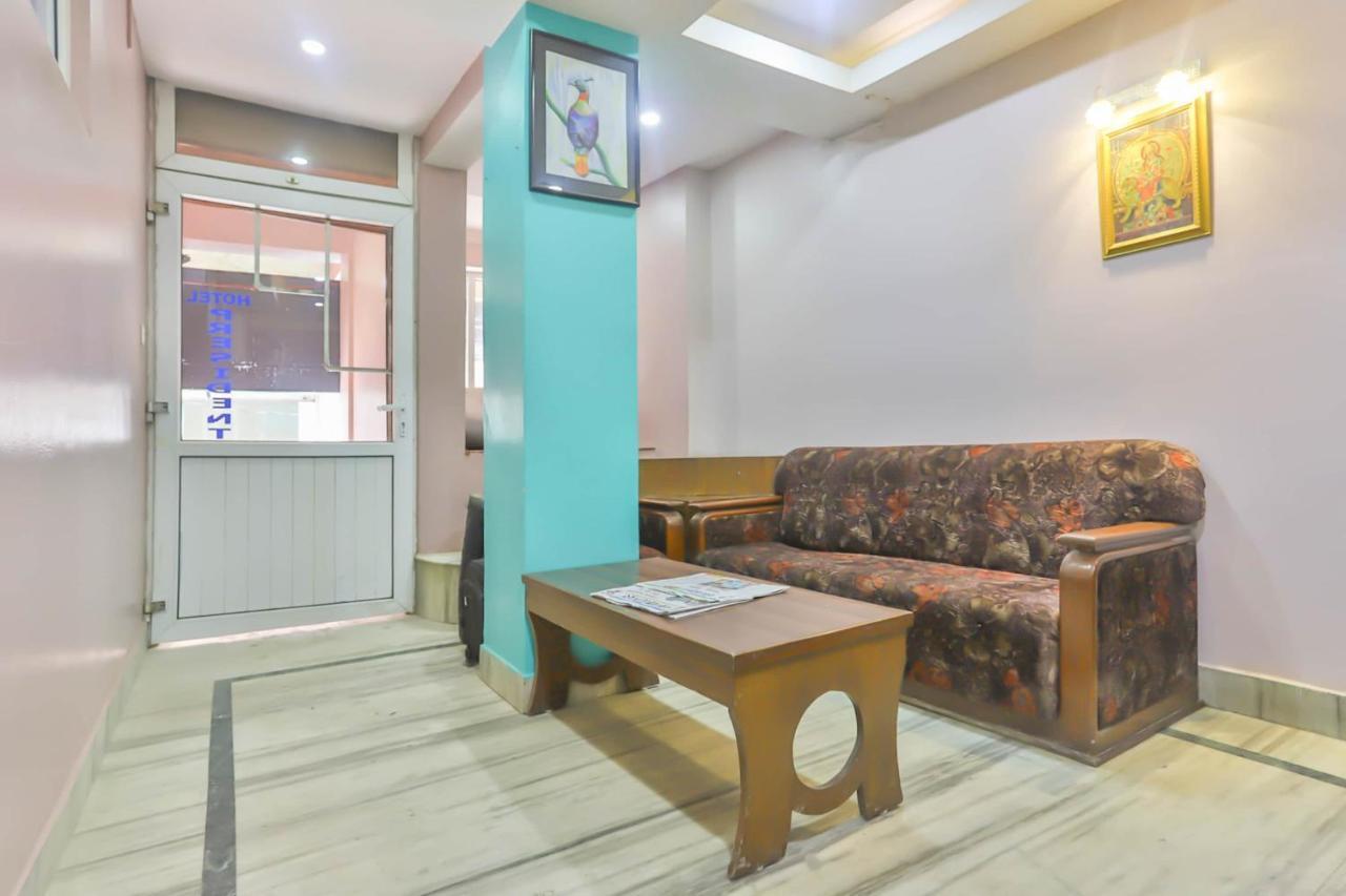 Hotel Oyo 552 President 3*