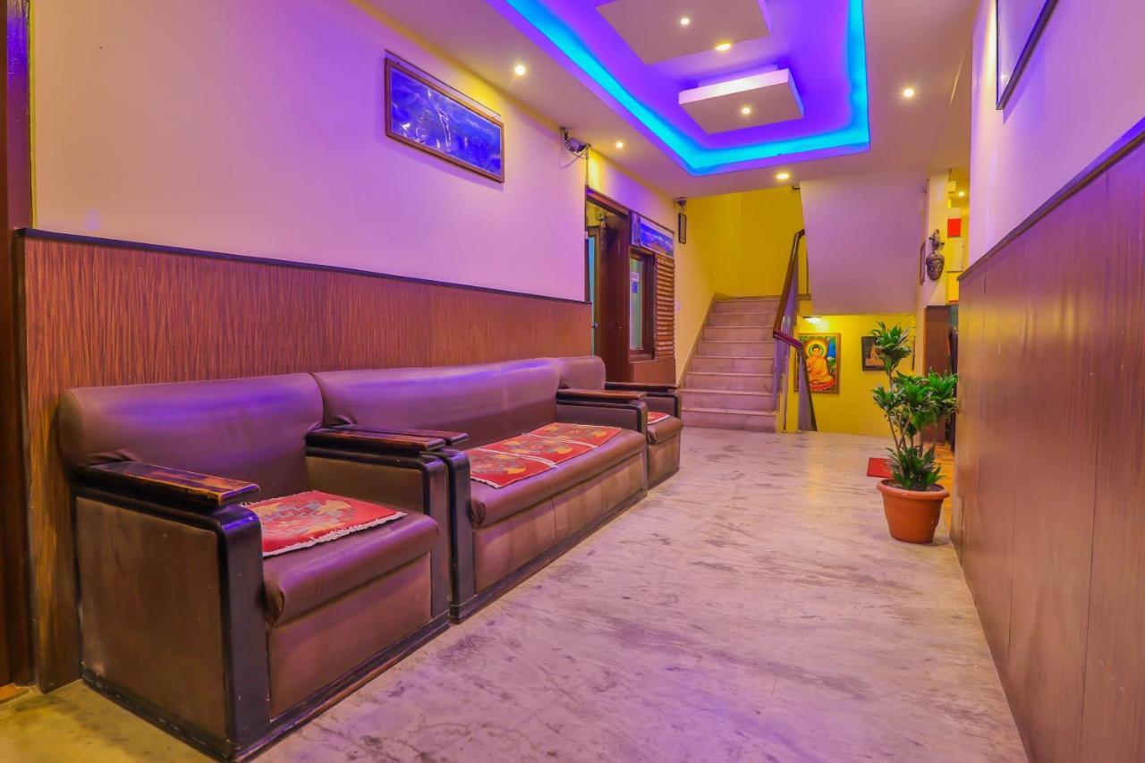 Everest Mount Hotel 3*