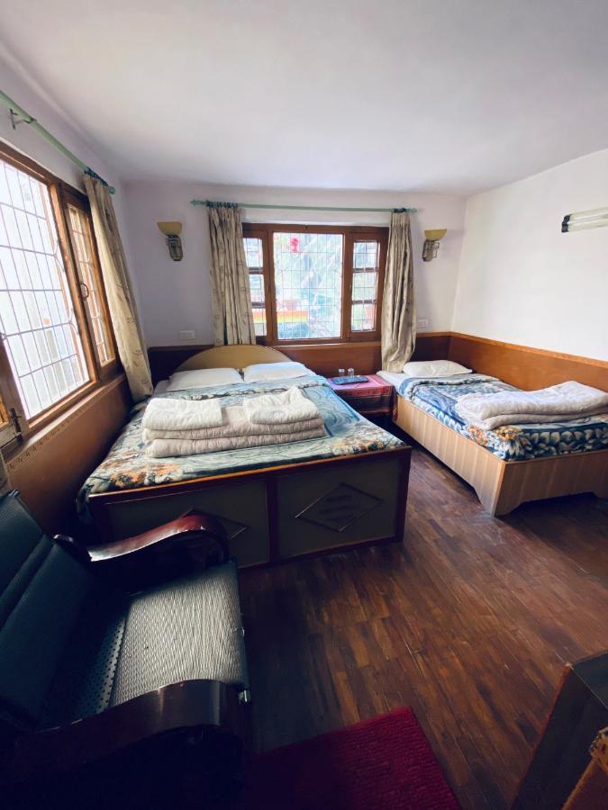 Souvenir Guest house *