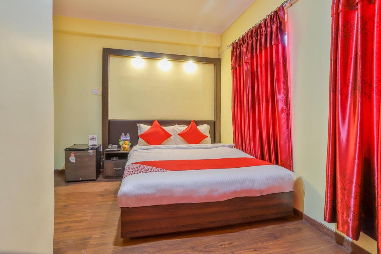 Oyo 689 Sakura And Restaurant Hotel Kathmandu