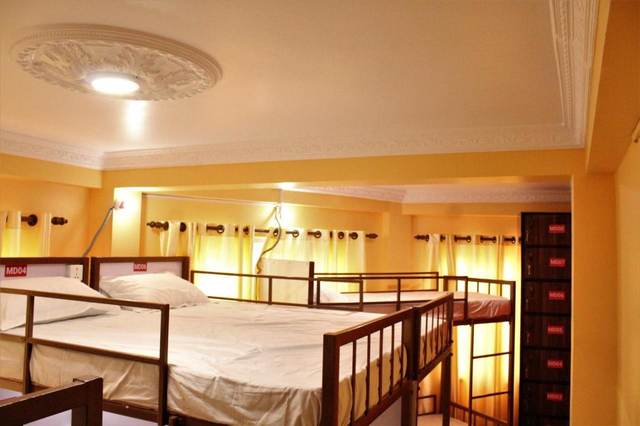 Hostel Vista *