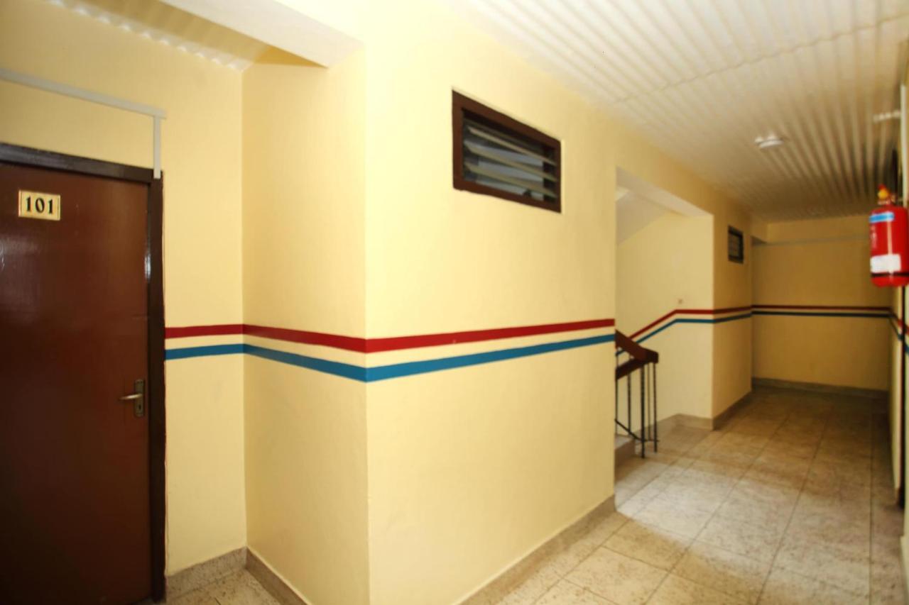 Spot On 383 Himalayan Ashoka Hotel 2*