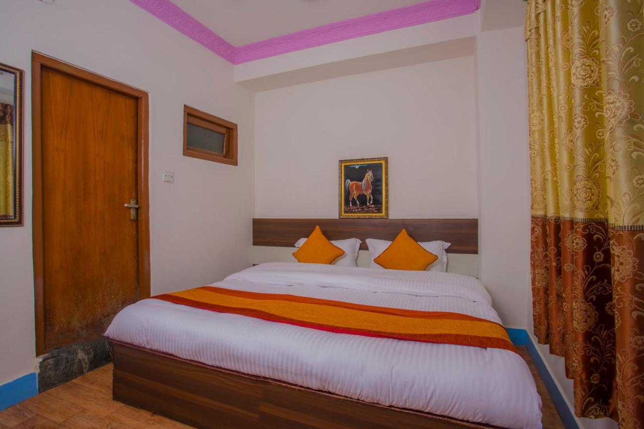 Hotel Oyo 272 Namaste Kusum Kathmandu