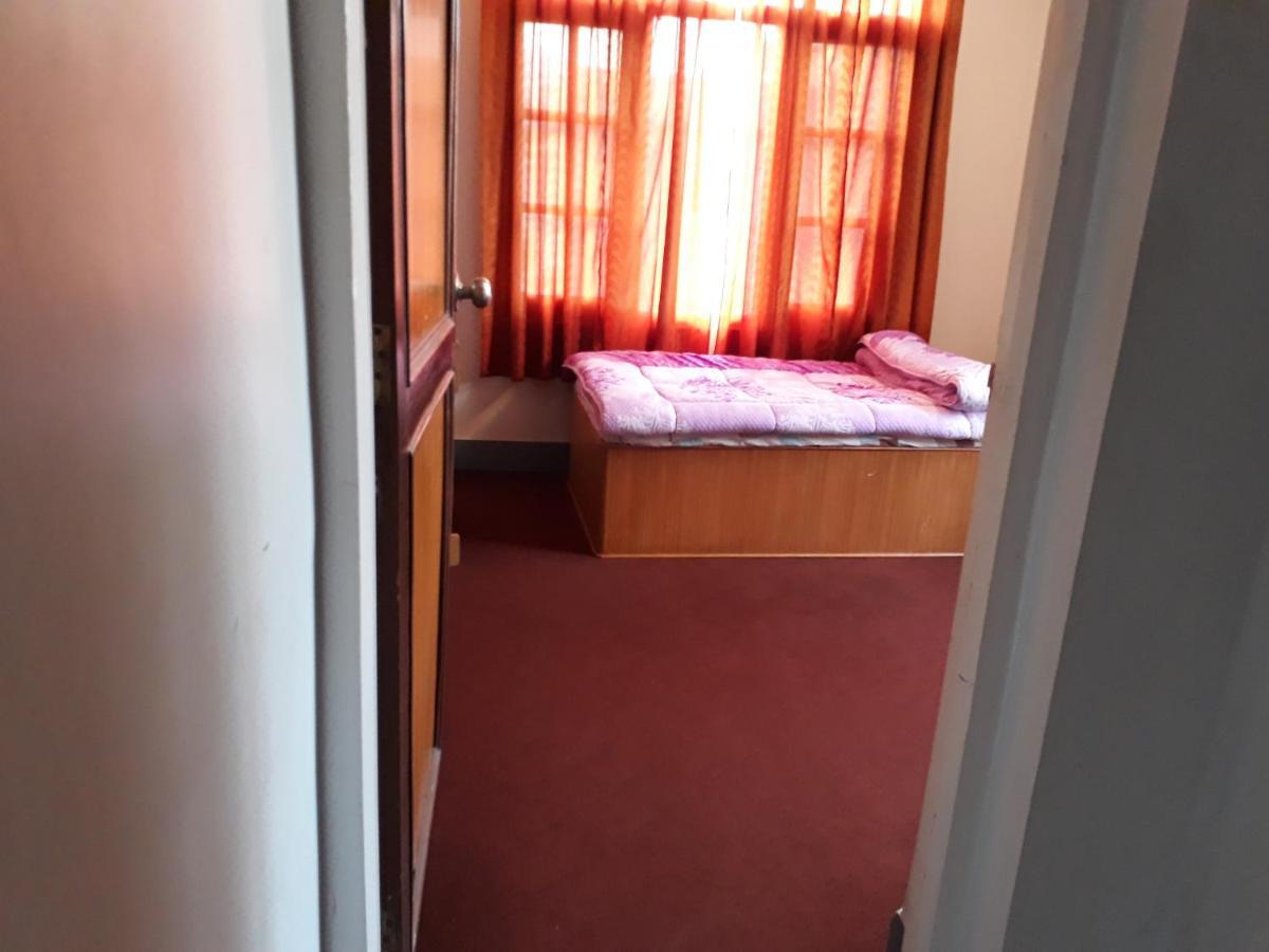 Guest house Travelers 2*