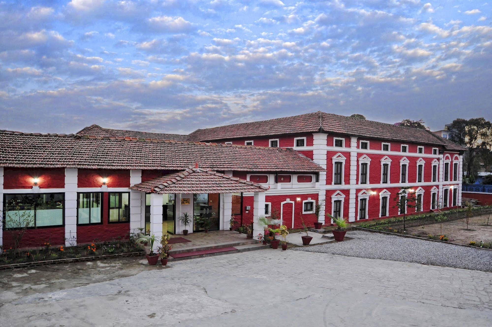 Hotel Oyo 738 Kaze Darbar 3*