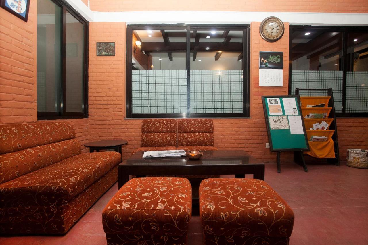 Oyo 738 Kaze Darbar Hotel 3*