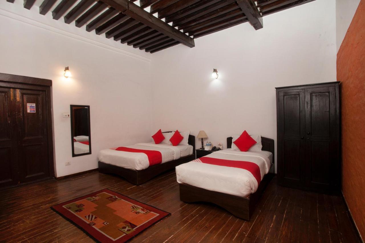 Hotel Oyo 738 Kaze Darbar 3*
