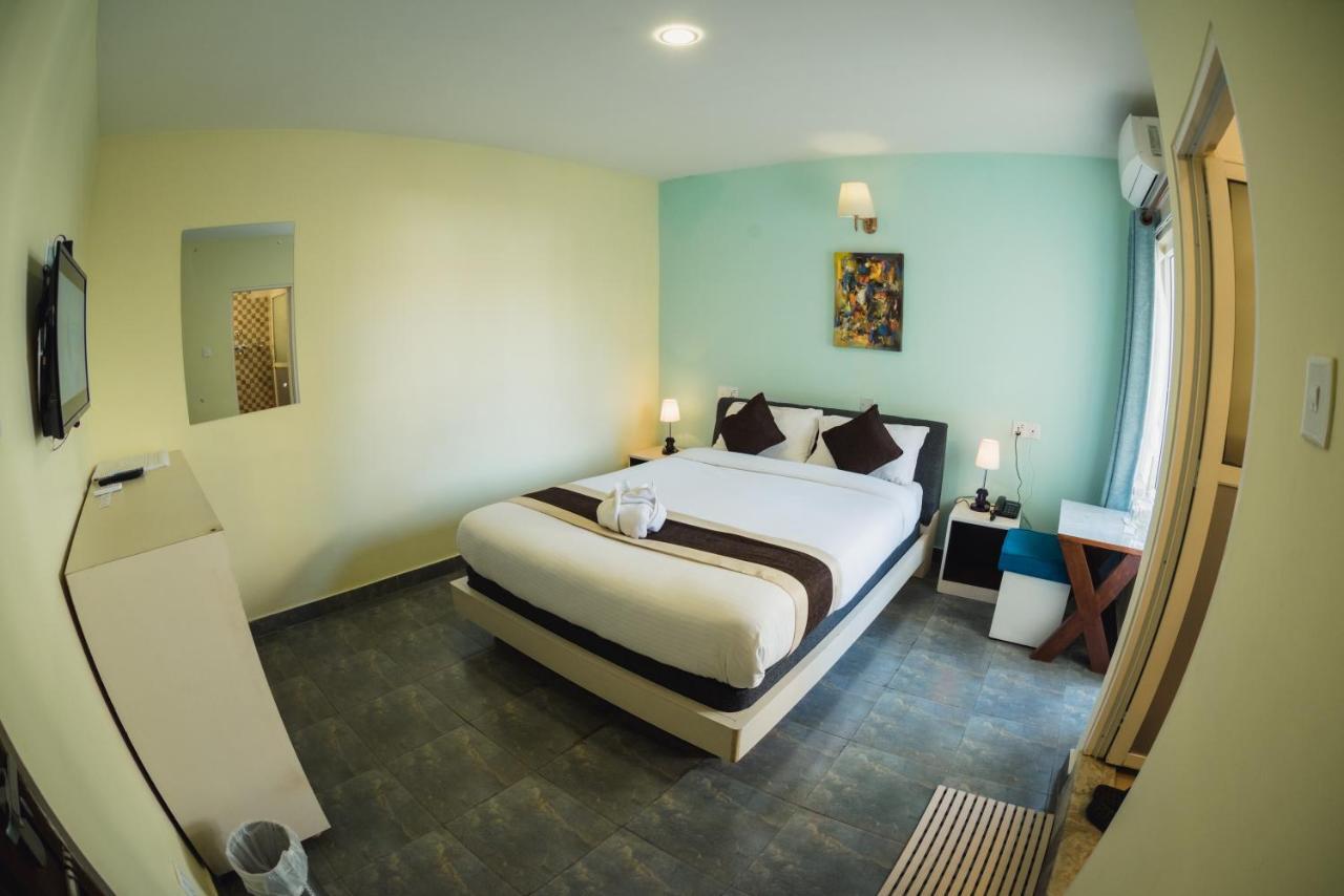 Luna Hotel *
