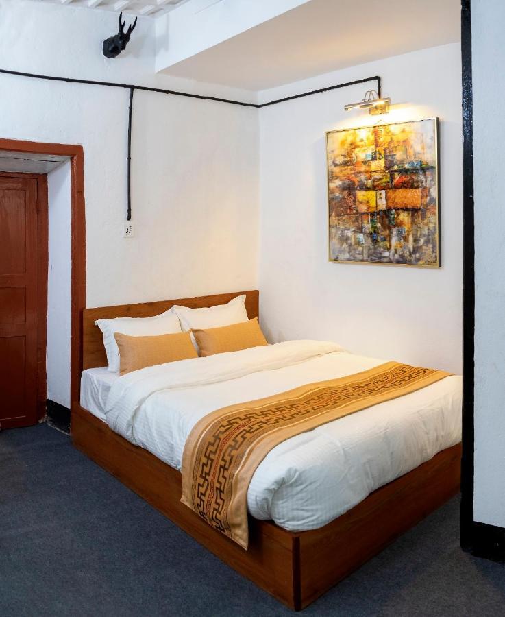 Nexus Inn- The