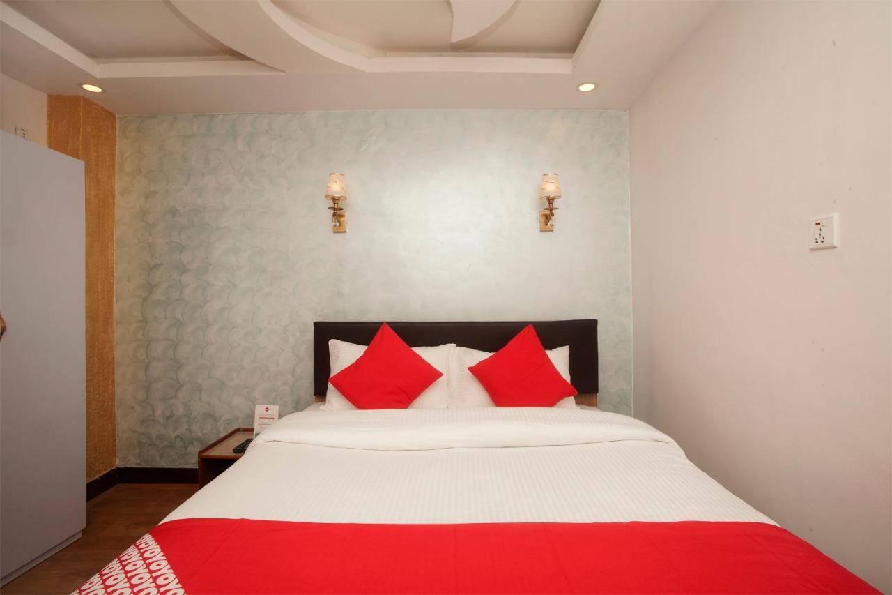 Oyo 776 Royal Valley Hotel