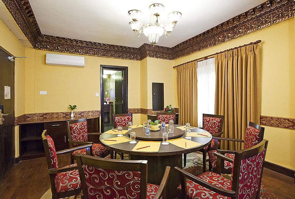 Tibet International Hotel 4*
