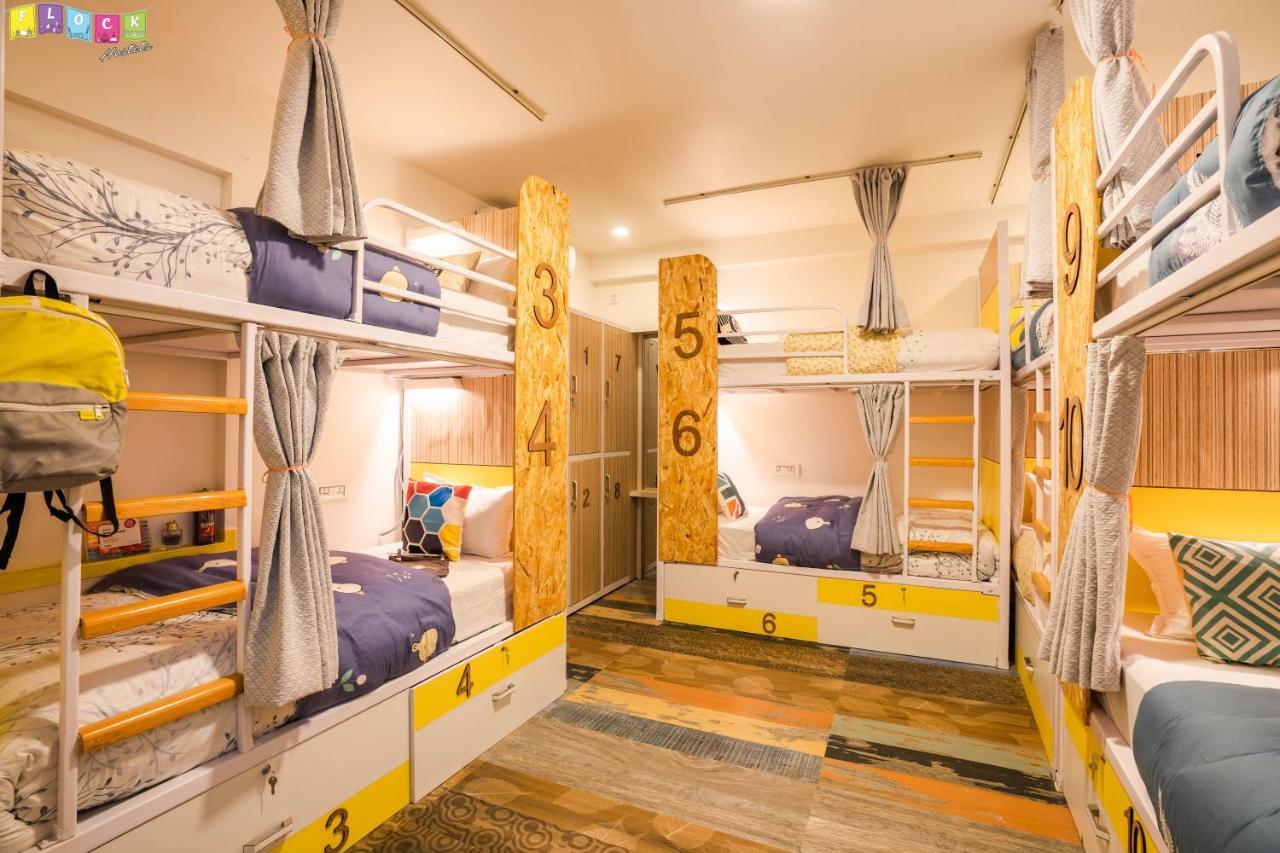 Hostel Flock *