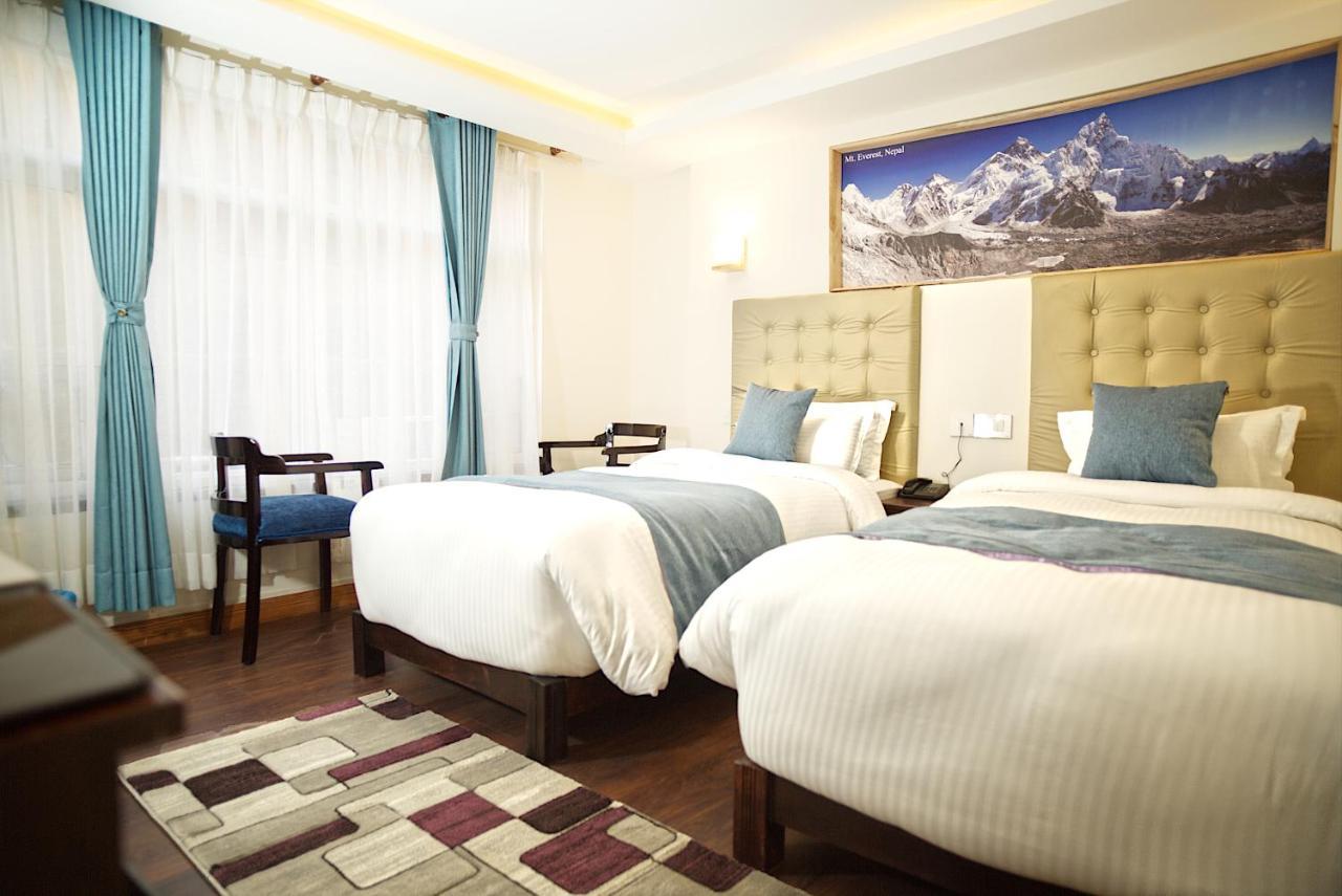 Satkar And Hotel