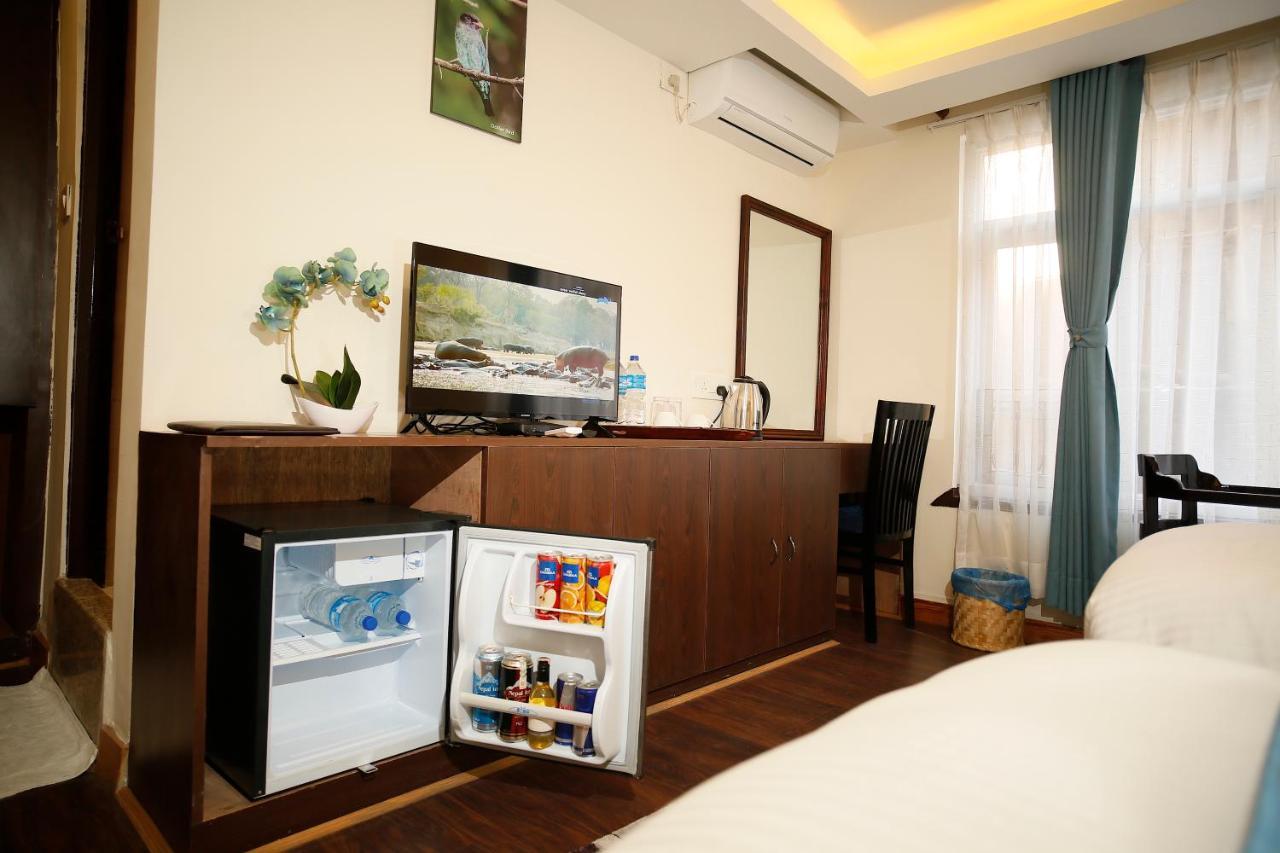 Satkar And Hotel 3*