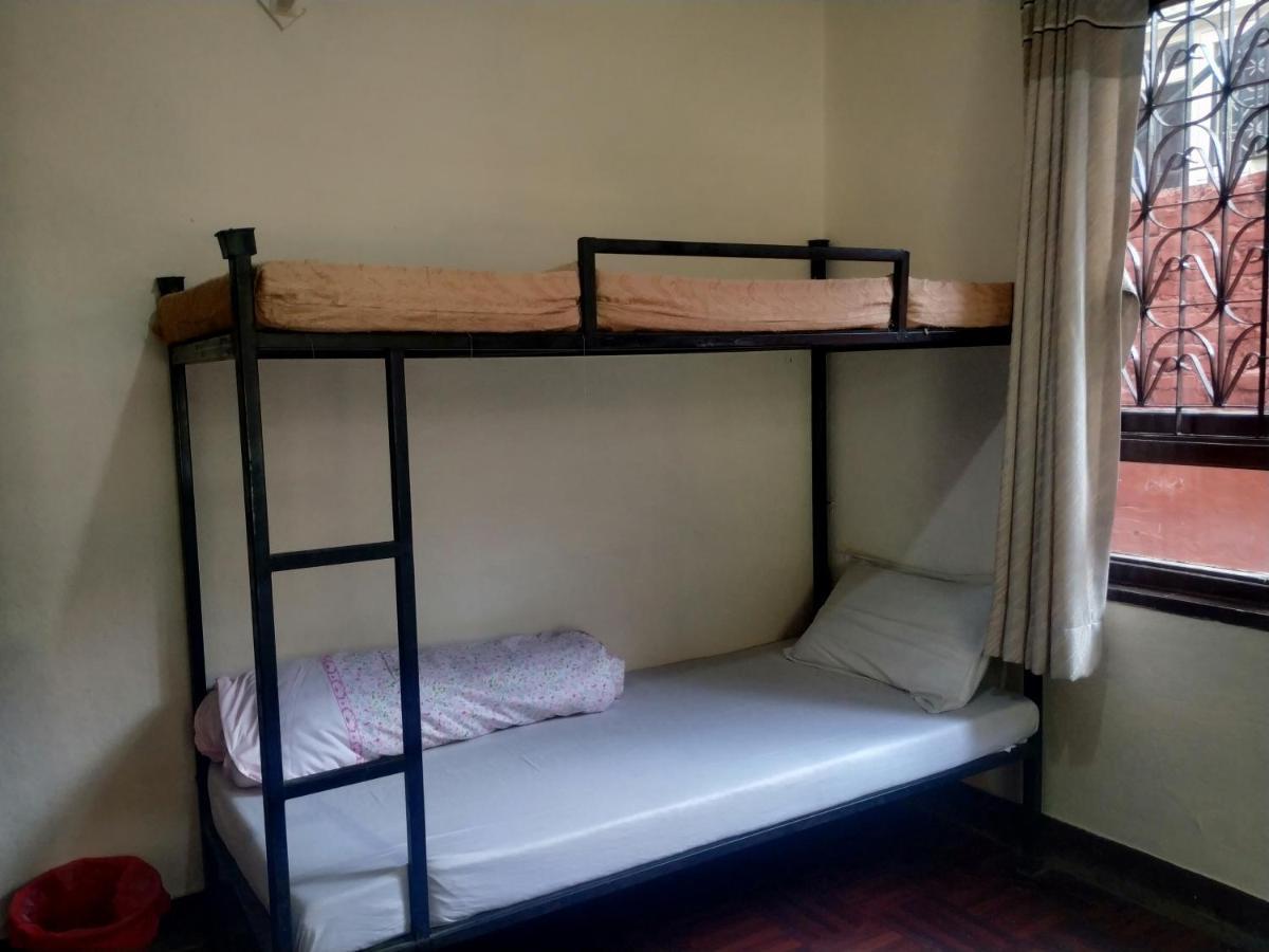 Family Peace House, 2*