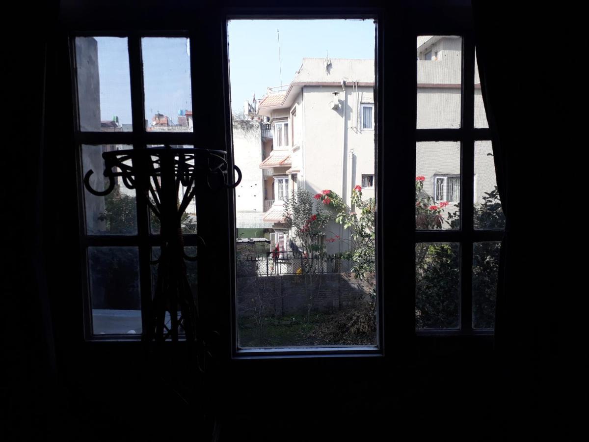 Guest house Travelers 2*