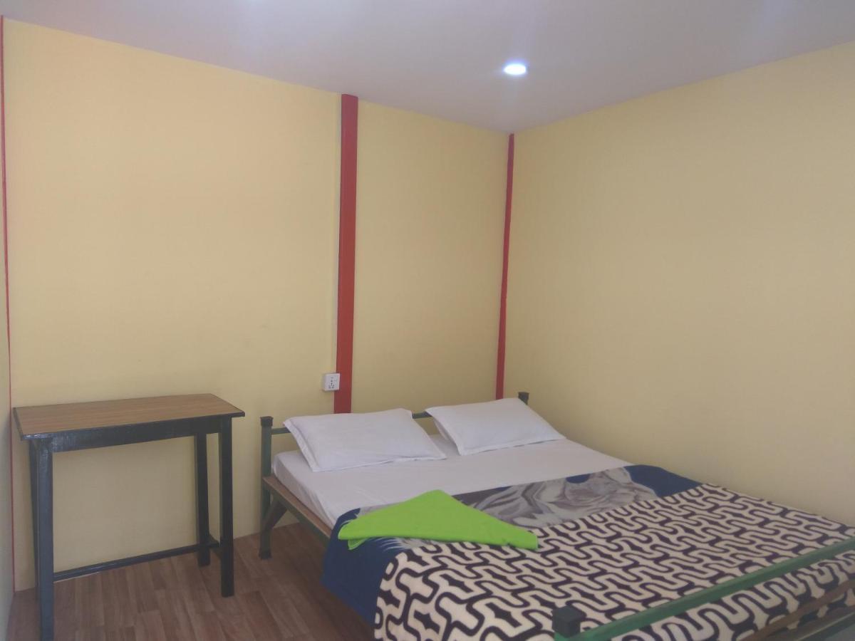 Beehive Hostel