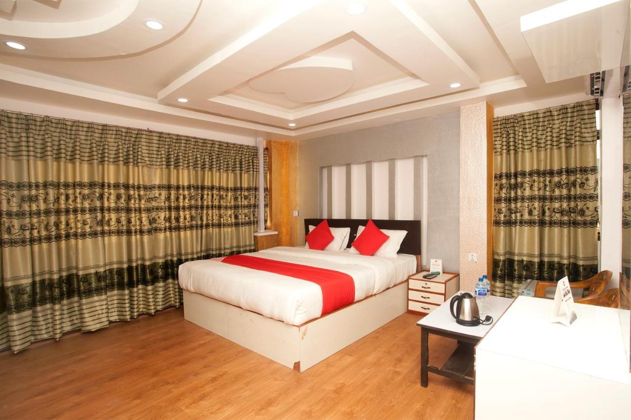 Hotel Oyo 776 Royal Valley 3*