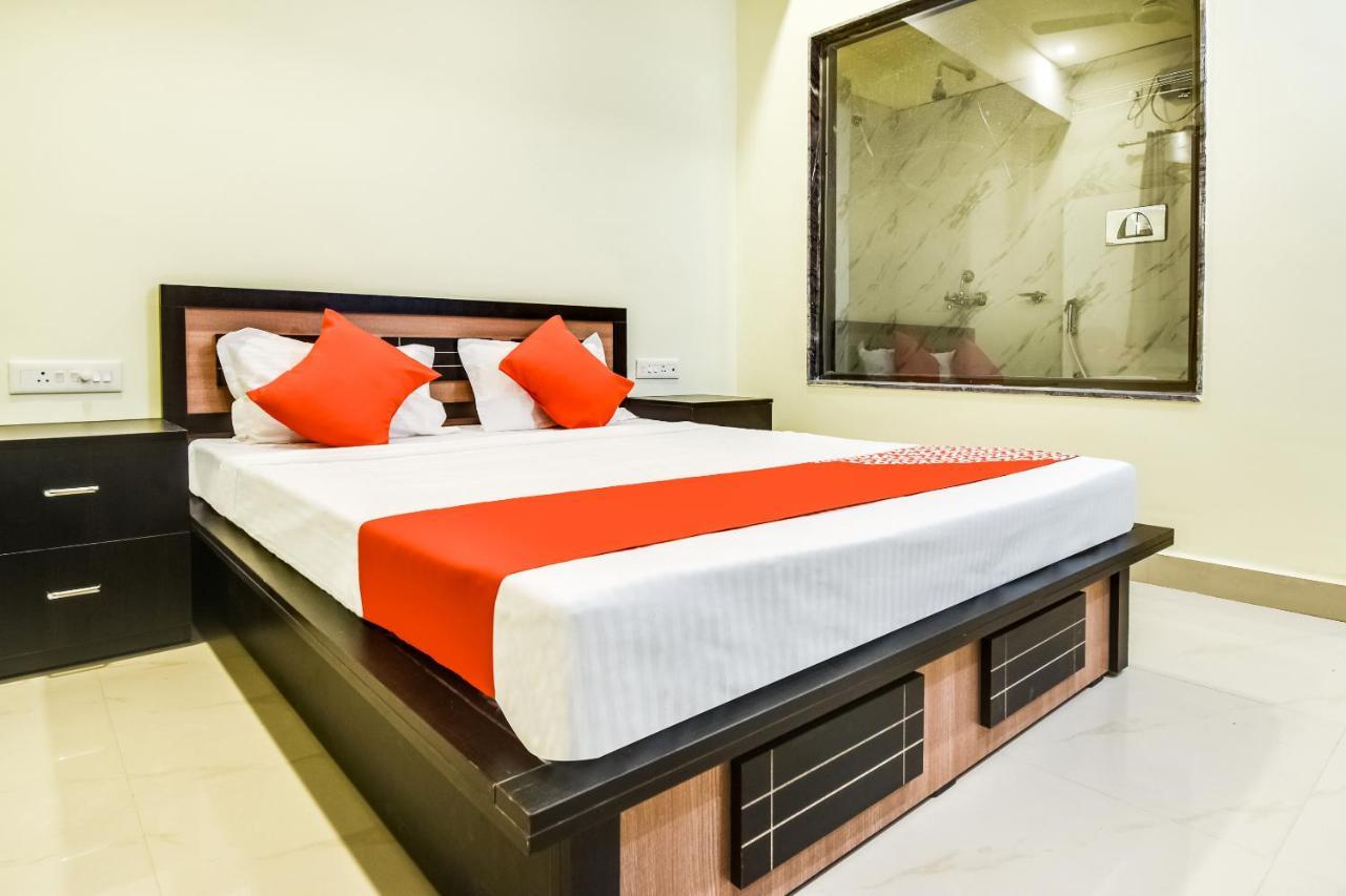 Hotel Oyo 786 Shree Guru Annex 3*