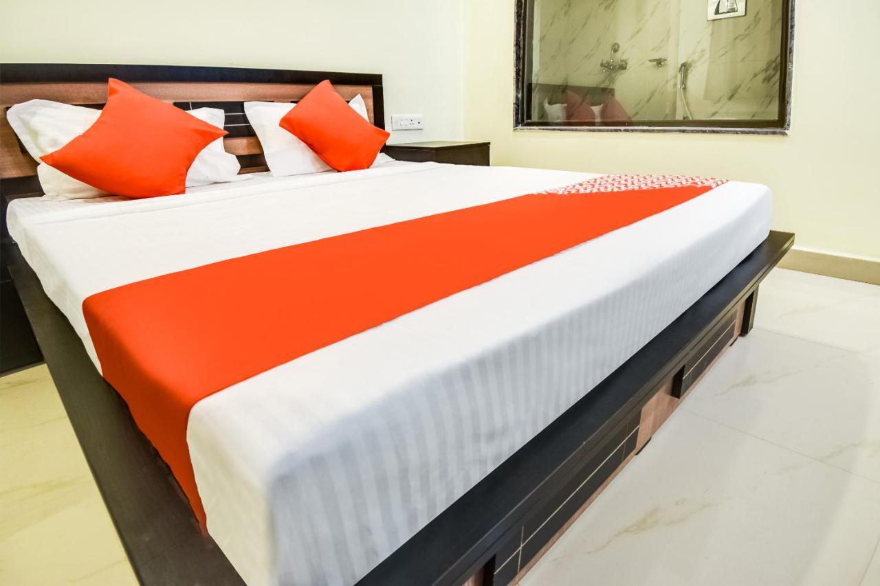 Oyo 786 Shree Guru Annex Hotel