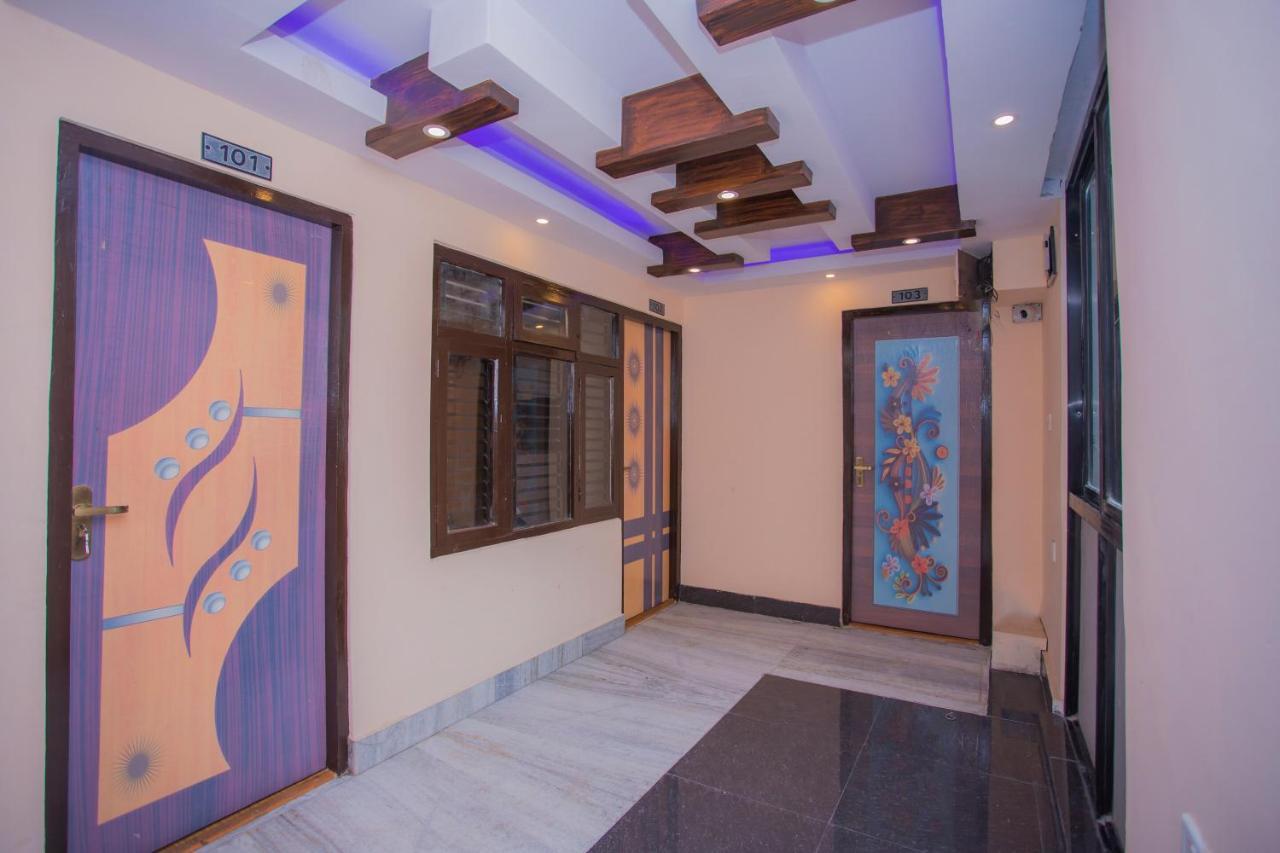 Oyo Antique Kutty 3*