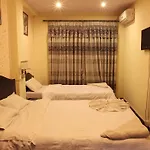 Peak Point Hotel