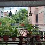 Nest Apartment Guest House
