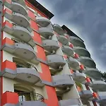 Hotel Golden Plaza