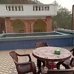Double Tree Hill Side Resort