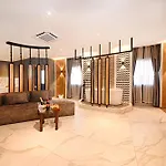 Daali Hotel & Apartment