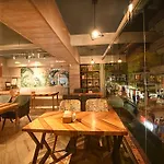 Daali Hotel & Apartment
