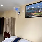 Hotel Krishna Kunj