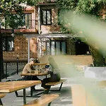 Escape Stay