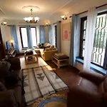 Wanderer\'S Home Double Bedrooms With Living And Kitchen - A Home Away From Home