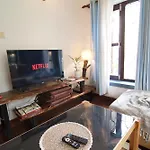 Wanderer\'S Home Double Bedrooms With Living And Kitchen - A Home Away From Home