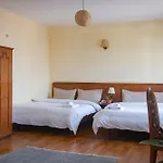 Hotel Sherwi Hyul