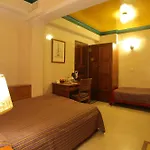 Vajra Hotel
