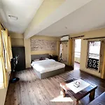 Suryamoon Inn