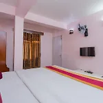 Oyo 802 Hotel Pacific