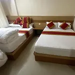 Hotel Saujanya Deluxe Parbat