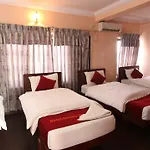 Hotel Golden Eye
