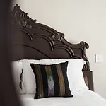 Omana Hotel