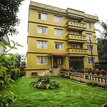 Himalayan Sherpa Inn