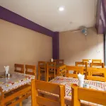 Oyo 174 Shiva Shankar Hotel