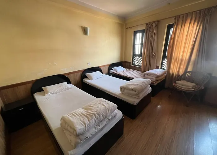 Khasyor Guest House