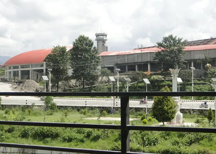 Ganapati Airport Hotel