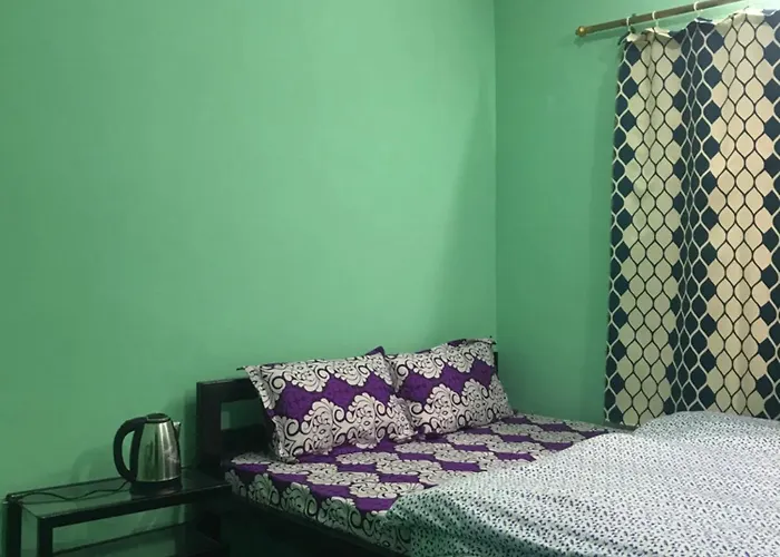 Diamond Home Stay - Private Rooms