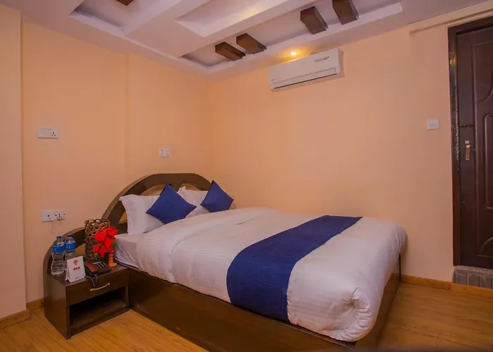 Oyo Hotel Antique Kutty